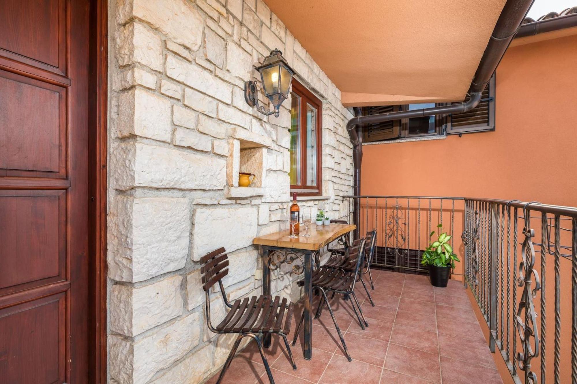 Holiday Home Dori Fazana Exterior photo